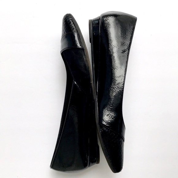 Coach & Four Patent Snake Suede Pointy Toe Flats - Picture 4 of 6